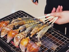 -白仁仔· 活烤海鲜 宵夜(豫园店)