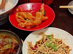 -古都历食南京菜·烤鸭·鸭血粉丝·汤包(南京博物院店)