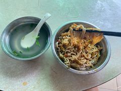 -灵山卢梅燕粉店