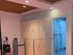 -思迈威健身(积玉桥万达店)