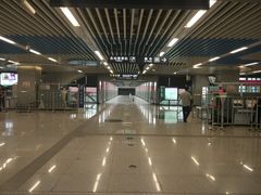 -国际港务区(地铁站)
