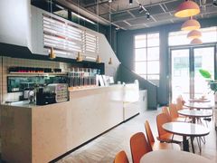 -ADO KAFE(大学城店)