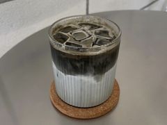 竹炭咖啡-RWORK·COFFEE(滨江店)