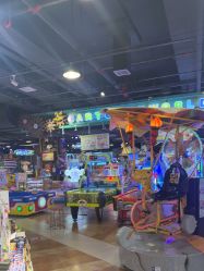 -卡通尼乐园(银泰店)