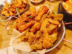 炸鸡翅一半一半-富乐满韩国正宗炸鸡韩国料理(虹泉路店)