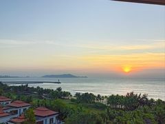 -海南清水湾莱佛士酒店