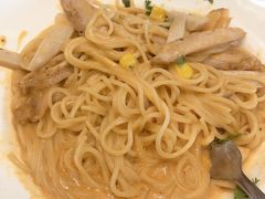 -玛格萝妮比萨屋(四平店)