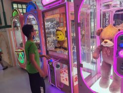 -Qmiss家庭娱乐中心(恒隆广场店)