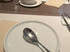 -港丽餐厅(来福士店)
