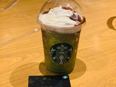 -星巴克(宁波东门银泰店)