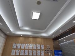 -上海仁爱医院口腔科 · 种植