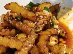 -俏巴妹烤鱼香锅(奥体店)