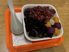 -满记甜品(岭南新天地店)