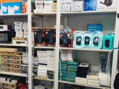 -苹果手机电脑维修回收(胶州路店)