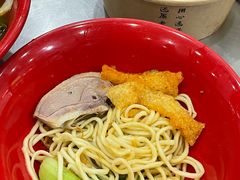 -易记皮肚面(明瓦廊店)