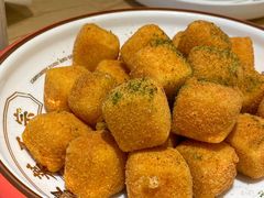 海苔豆腐一口酥-粤集·手工粤菜(皇庭广场店)