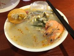 -三爷糟粕醋·鲜鱼汤·海南特色小吃(新华南路店)