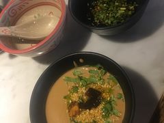 -尚尚仙·酸汤猪手·猪肚鸡火锅(华联万柳购物中心店)