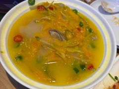 -丫丫厨娘·柠檬鸭(安吉万达店)