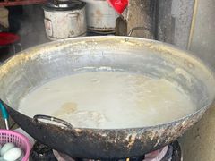 -云南大锅豆浆店