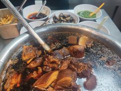 -亮亮面馆(经六路店)