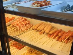 -哈尔滨小酒馆·鲜肉现穿自助烧烤(康新花园店)