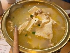 -关东小磨东北菜(上海长风大悦城店)
