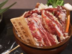 -山川小町·极番烧肉(新地假日广场店)
