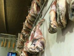 -阿婆情腊排骨火锅(金虹路店)