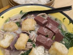 -龙咆汤包·手工现包小笼(拱北口岸店)