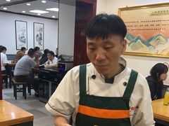 -门框胡同百年卤煮(新街口店)