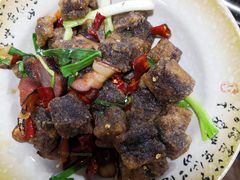 -苗家恒灵酸汤鱼-跳水牛肉连锁店(凯里总店)