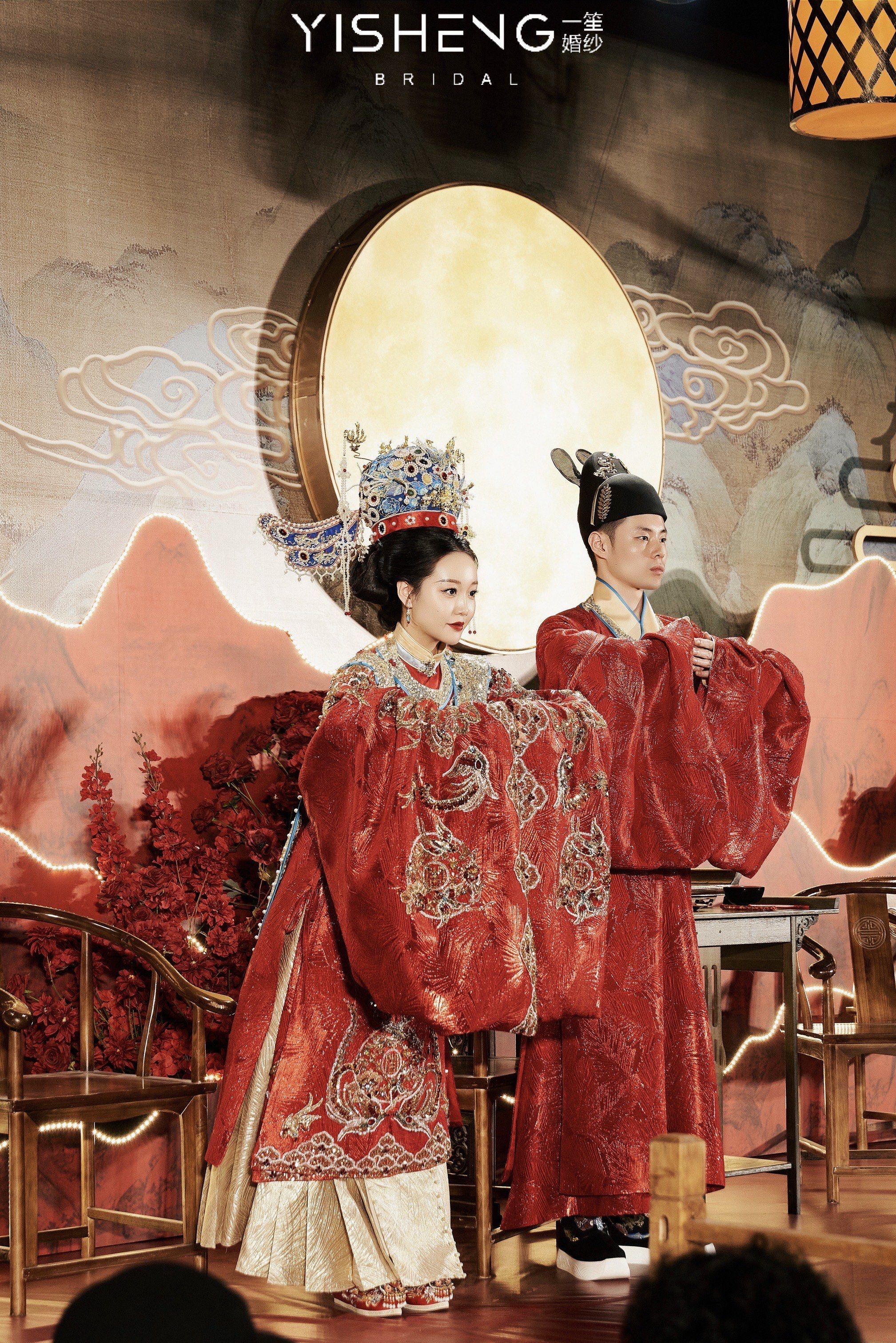 宛如古代婚礼现场