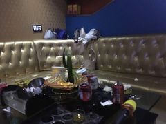 -皇家派对KTV(大润发店)