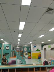 -孩子王童乐园(吾悦广场店)