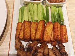 咸鱼饼子-小船渔村•大连菜•大连焖鱼(黄河路店)