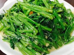 -兴记菜馆