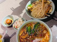 -粉家柳州螺蛳粉(杨宅路店)
