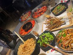 -巴厘龙虾·榜首油焖大虾(音乐学院·沿江酒馆店)