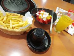-肥肥虾庄·金牌油焖大虾(杨园滨江时代walk店)