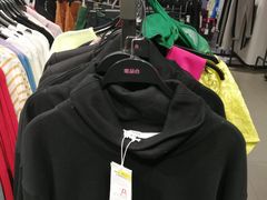-唯品会(北京国瑞城店)