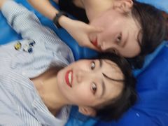 -爱蹦iBOON蹦床运动馆(江汉店)