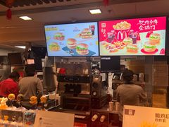 -麦当劳(丽江玉河广场店)