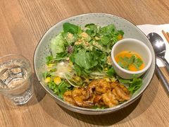 泰式大虾泰碗配辣味青柠水-Wagas沃歌斯(正大乐城店)