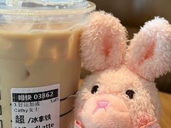 -星巴克(桂林国贸益华城店)