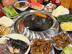 -田家大院东北农家菜铁锅炖(西安总店)