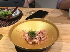 八抓鱼腿配三文鱼籽-泉寿司(万科公园店)