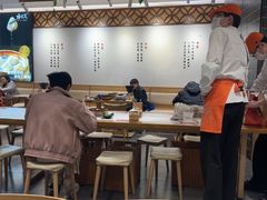 -馋三尺蟹粉小笼(人民广场店)