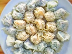 -溢香专业制作饺子云吞(莲花二村店)