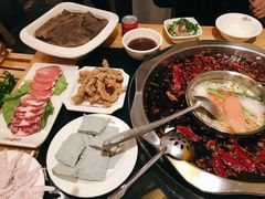 -锅首鲜品火锅(鸳鸯店)
